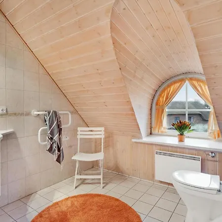 Awesome Home In Blavand With Sauna * Blåvand